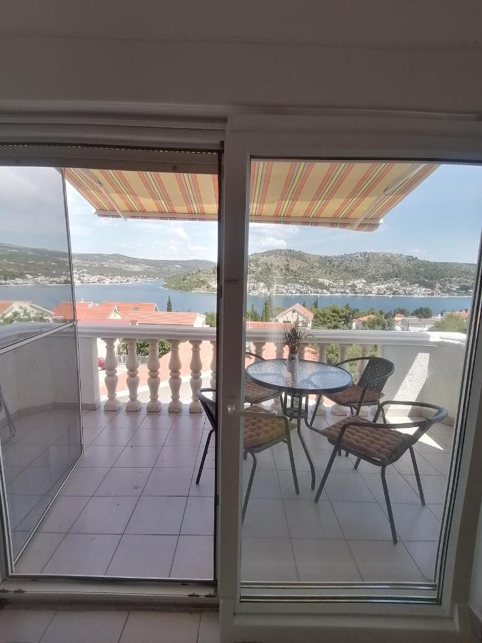 Apartmani Adriatic Rogoznica  Exteriör bild