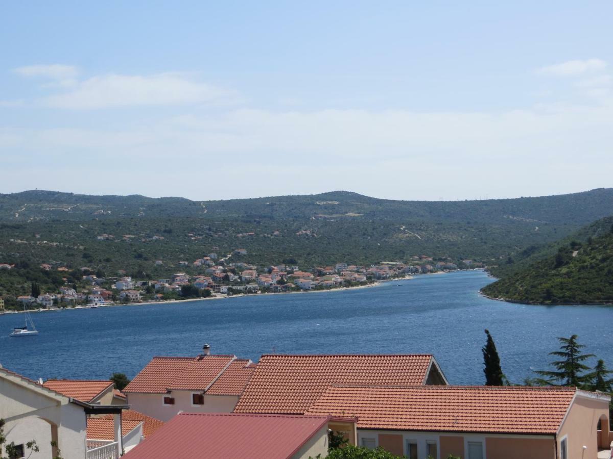 Apartmani Adriatic Rogoznica  Exteriör bild