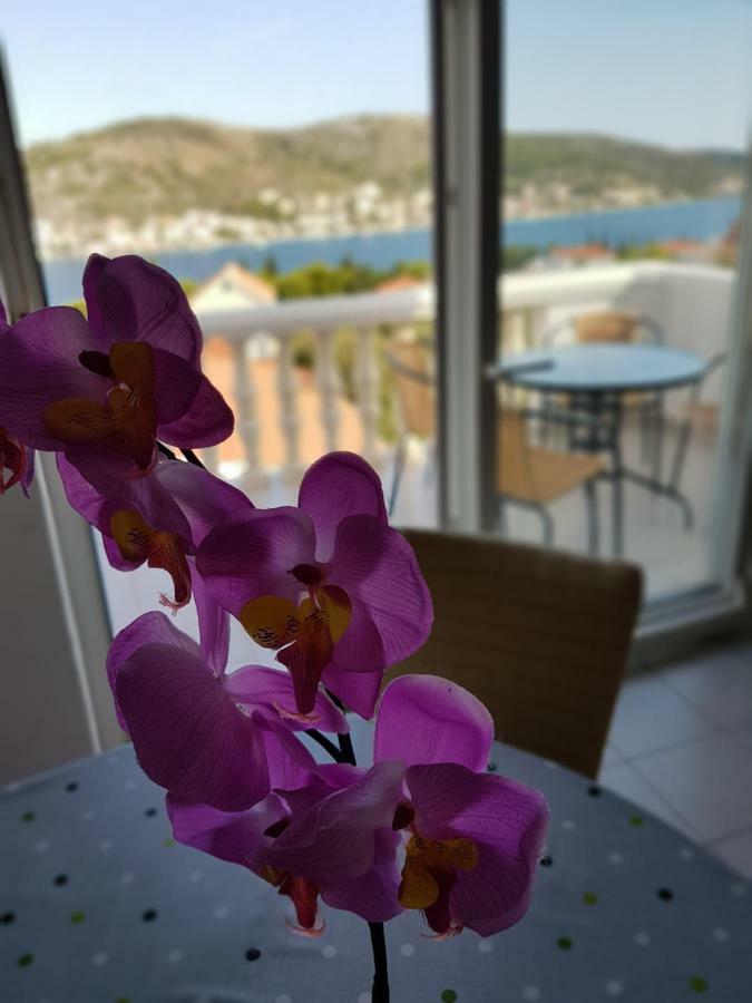 Apartmani Adriatic Rogoznica  Exteriör bild