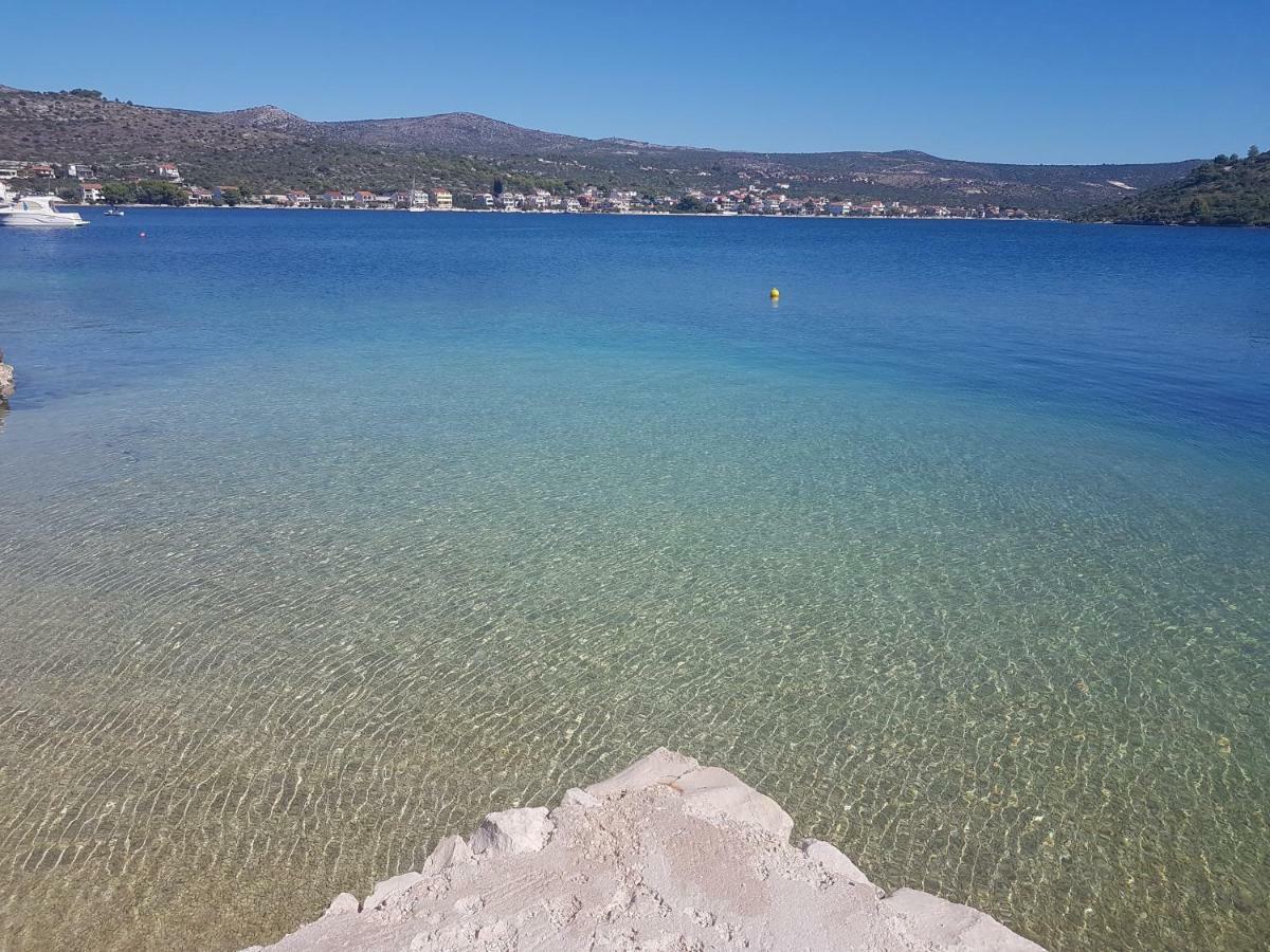 Apartmani Adriatic Rogoznica  Exteriör bild